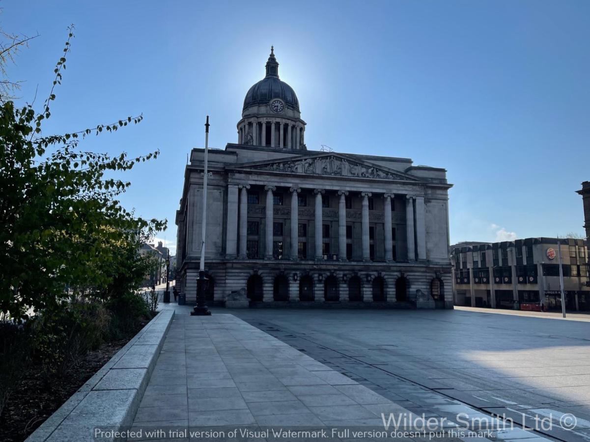 Stylish 2-Bed Luxury Apartment In Nottingham City Bagian luar foto